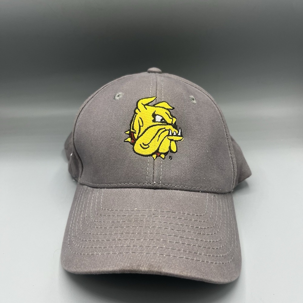 Minnesota Duluth Bulldogs Cap 2017 Frozen Faceoff Champions Grey Baseball Hat